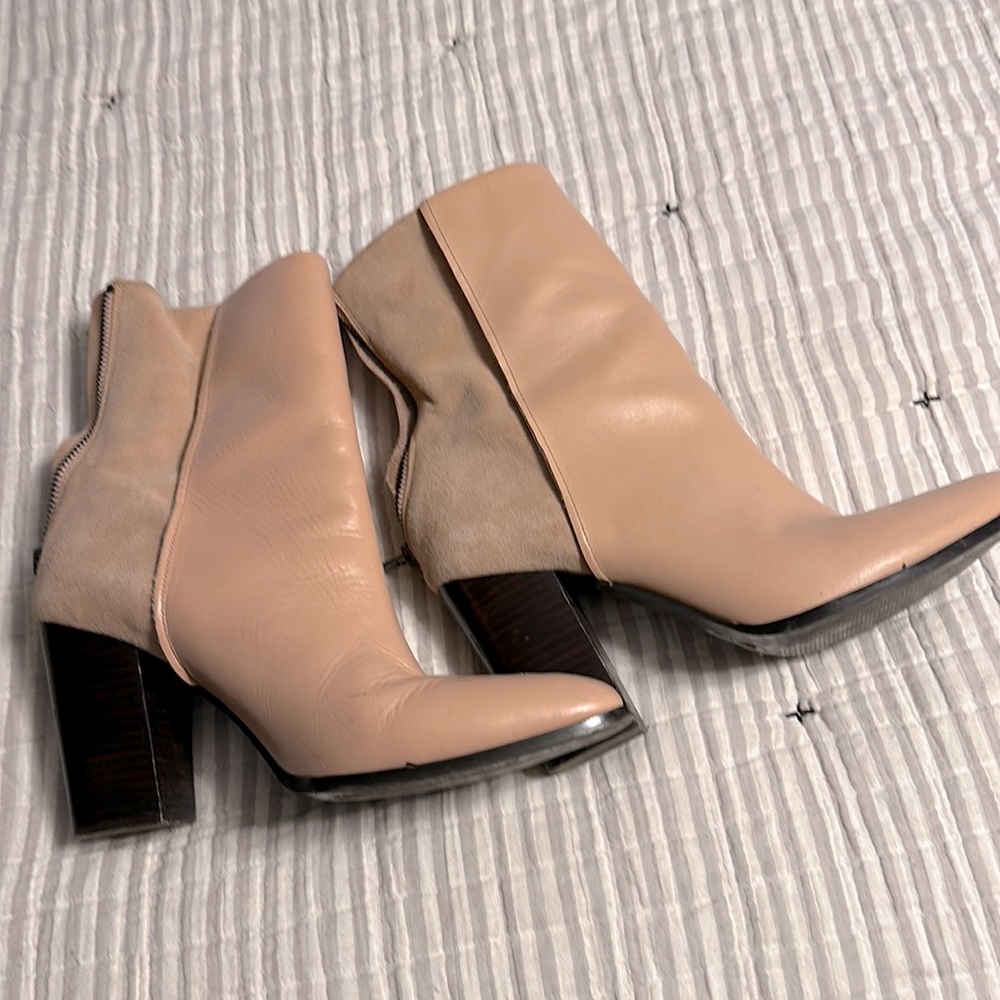 Dusty pink Jaggar boots